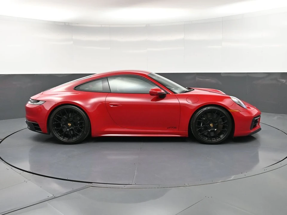 2024 Porsche 911 - Image 8 of 31