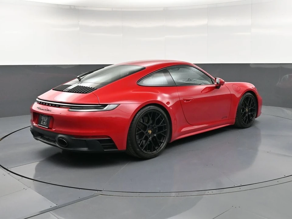 2024 Porsche 911 - Image 7 of 31