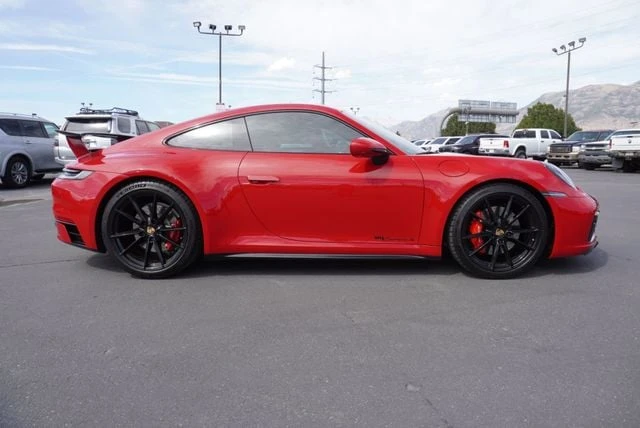 2024 Porsche 992 Carrera - Image 8 of 31