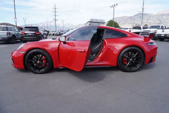 2024 Porsche 992 Carrera - Image 16 of 31