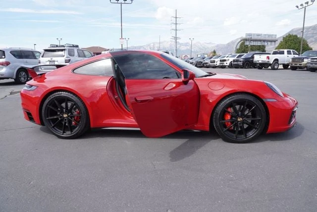2024 Porsche 992 Carrera - Image 19 of 31