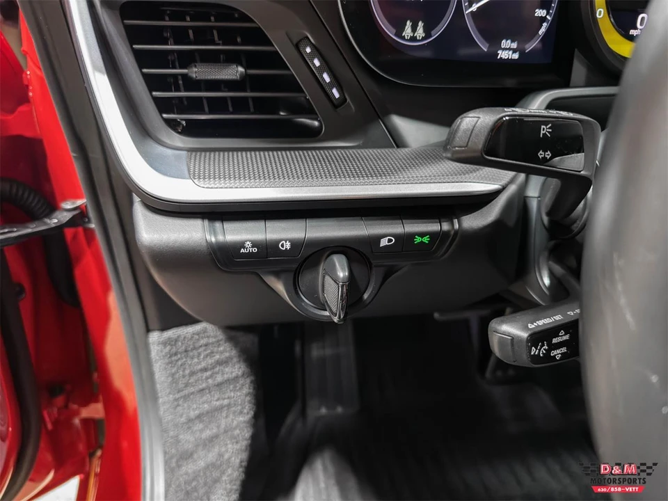 2024 Porsche 992 Carrera - Image 16 of 31