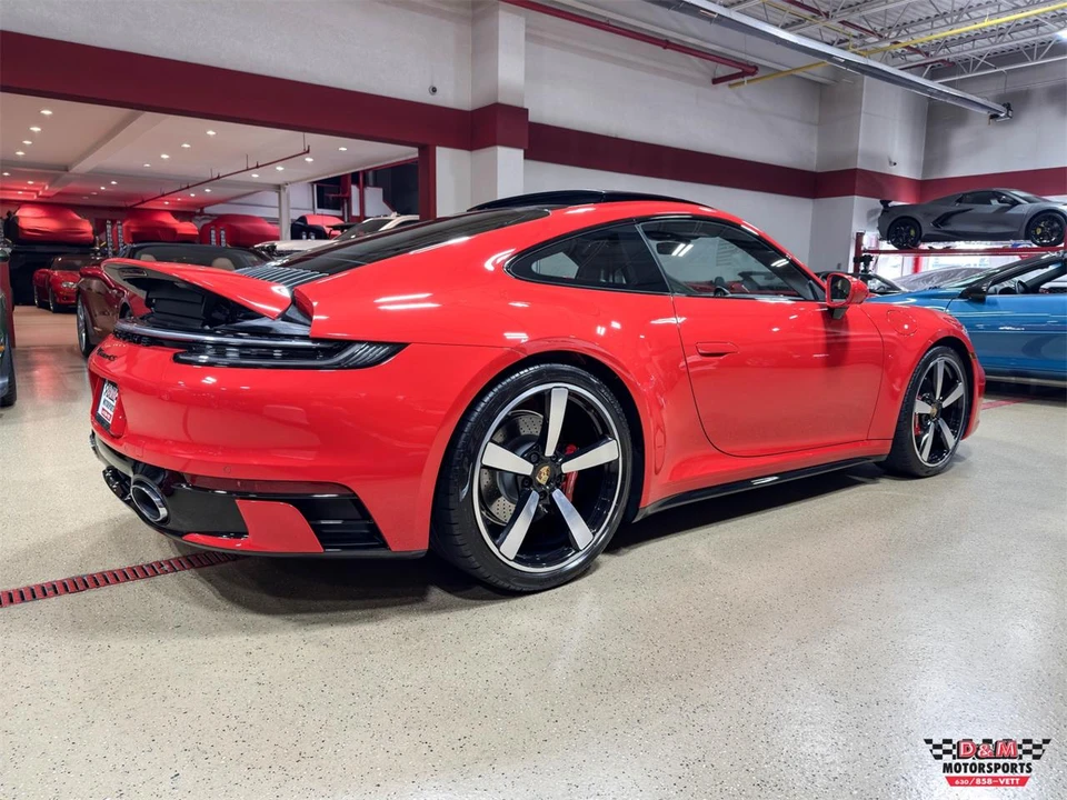 2024 Porsche 992 Carrera - Image 5 of 31