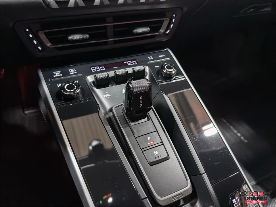 2024 Porsche 992 Carrera - Image 24 of 31