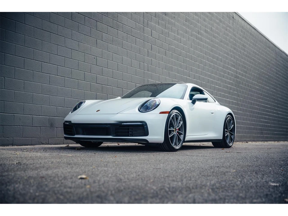 2024 Porsche 992 Carrera - Image 3 of 31