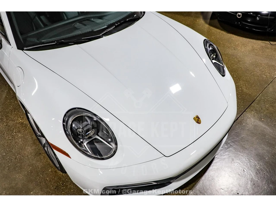 2024 Porsche 992 Carrera - Image 28 of 31