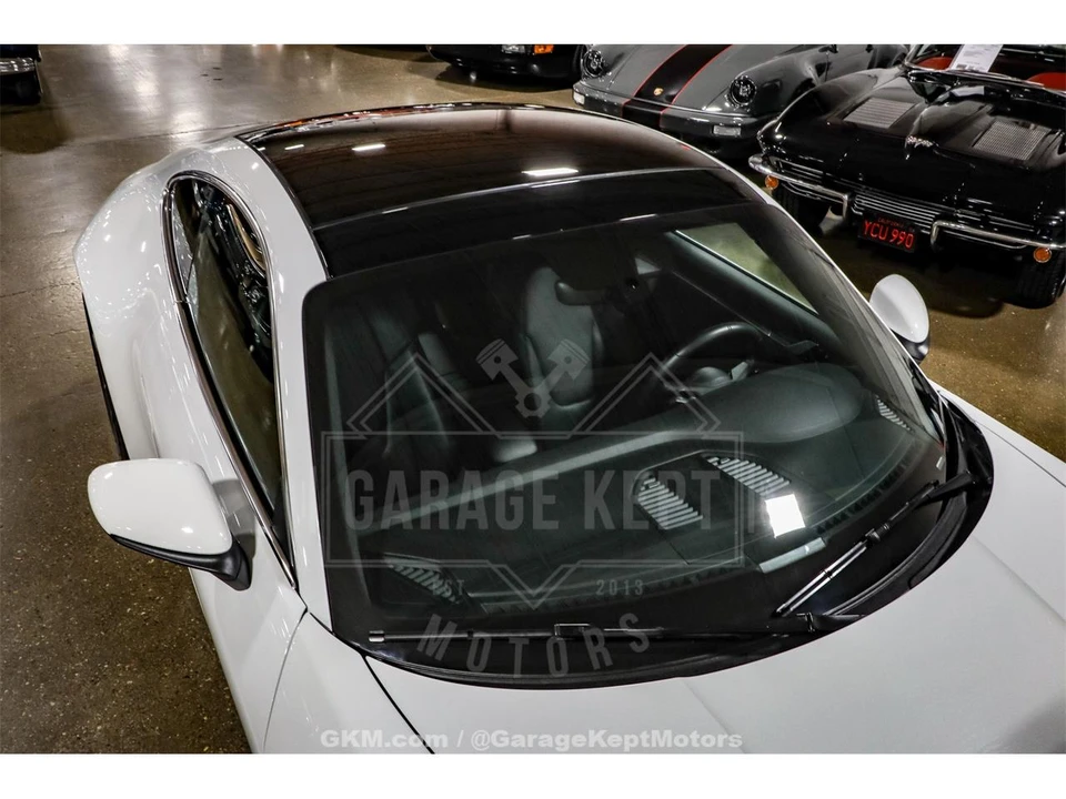 2024 Porsche 992 Carrera - Image 30 of 31