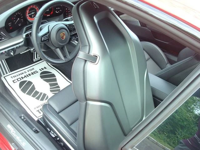 2024 Porsche 992 Carrera - Image 20 of 31