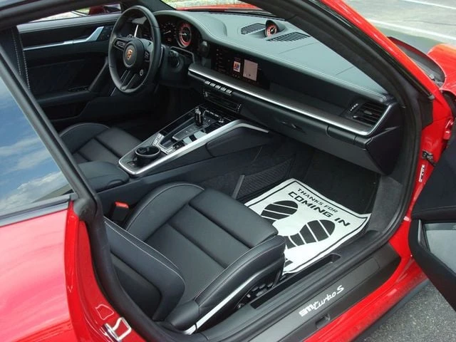 2024 Porsche 992 Carrera - Image 22 of 31