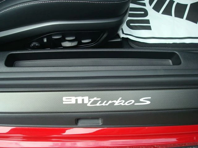 2024 Porsche 992 Carrera - Image 23 of 31