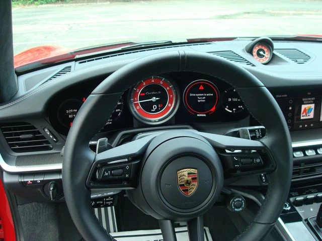 2024 Porsche 992 Carrera - Image 30 of 31