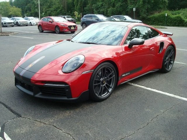 2024 Porsche 992 Carrera - Image 2 of 31