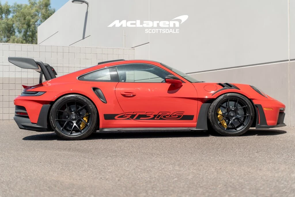 2024 Porsche 992 Carrera - Image 8 of 31