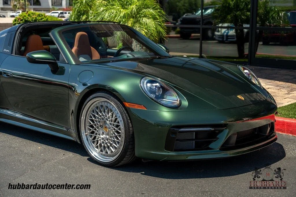 2024 Porsche 992 Carrera - Image 13 of 31
