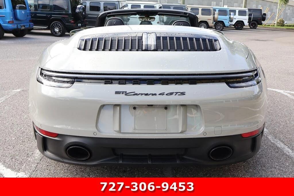 2024 Porsche 992 Carrera - Image 9 of 29