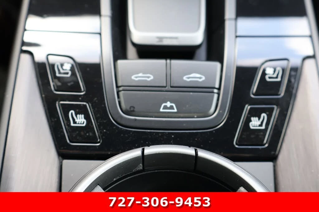 2024 Porsche 992 Carrera - Image 28 of 29