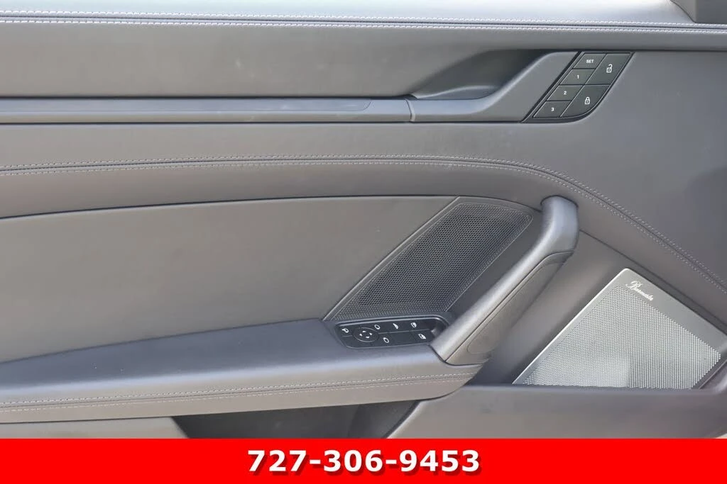 2024 Porsche 992 Carrera - Image 15 of 29