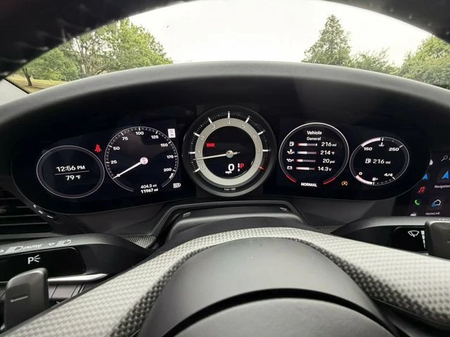 2024 Porsche 992 Carrera - Image 27 of 31