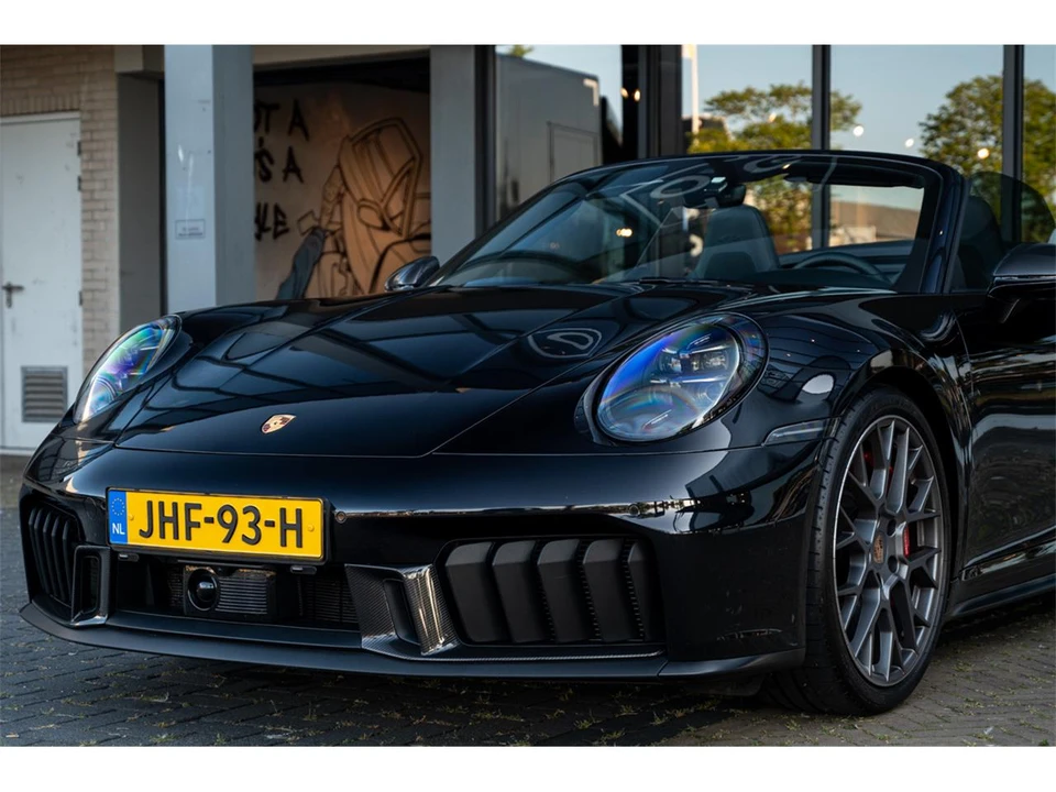 2024 Porsche 992 Carrera - Image 2 of 11