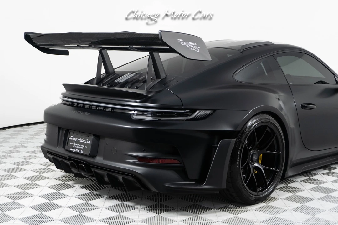 2024 Porsche 992 GT3 RS - Image 19 of 21