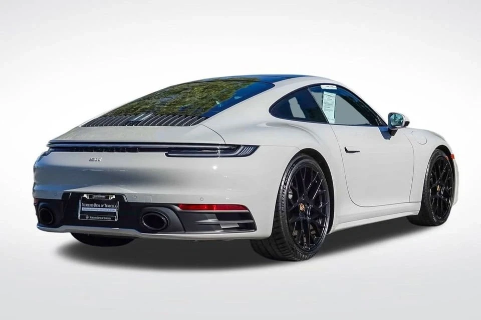 2024 Porsche 992 Carrera 4 - Image 6 of 20
