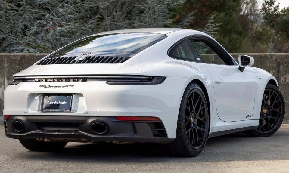 2024 Porsche 992 Carrera GTS - Image 4 of 10
