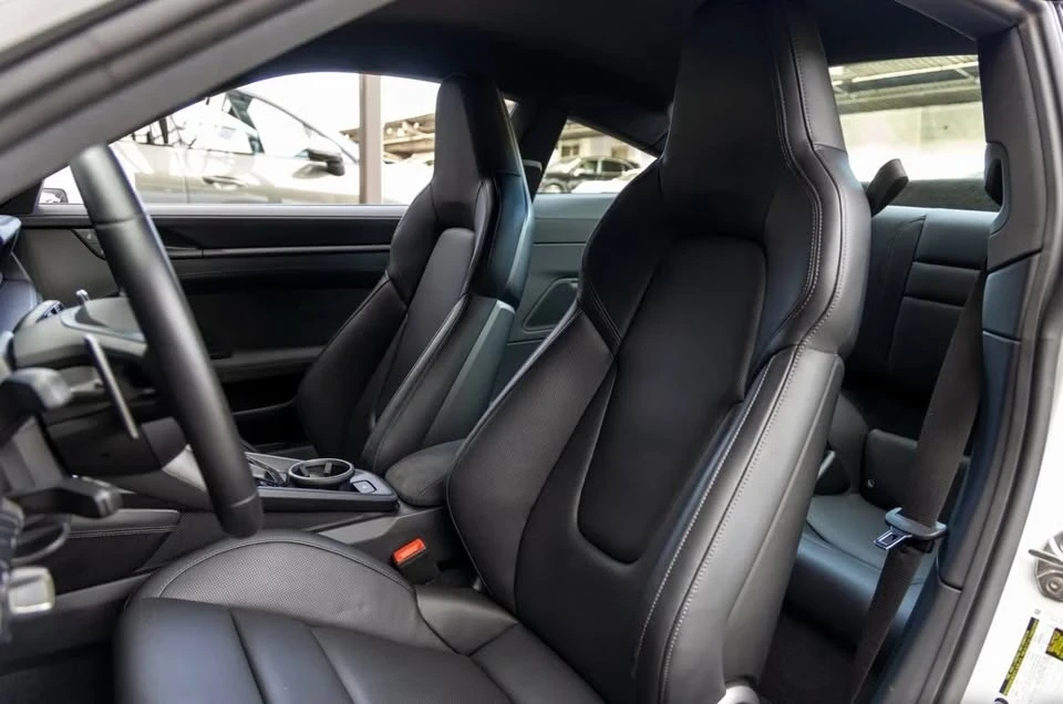 2024 Porsche 992 Carrera GTS - Image 8 of 10