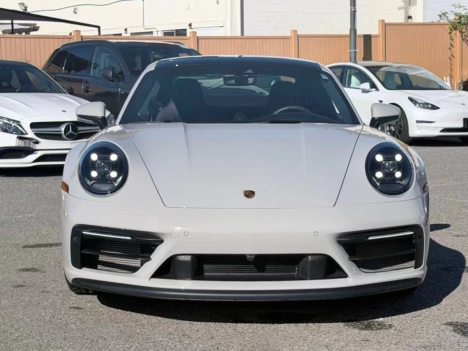 2024 Porsche 992 Carrera GTS - Image 10 of 20