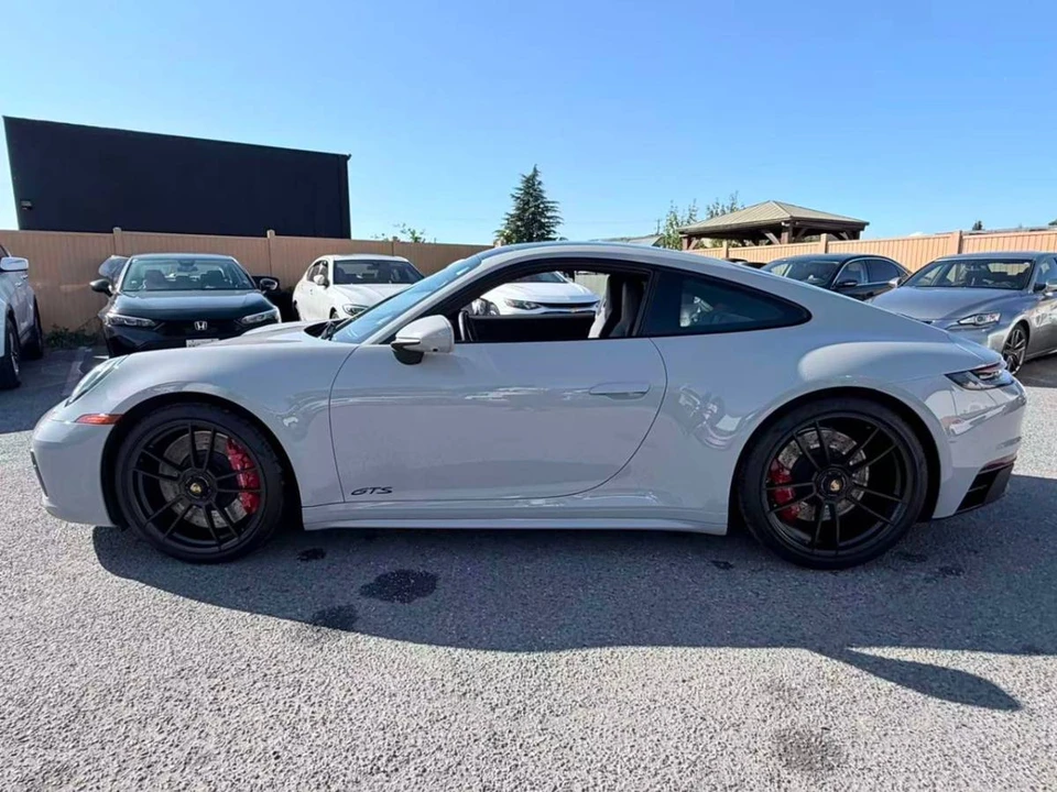 2024 Porsche 992 Carrera GTS - Image 12 of 20
