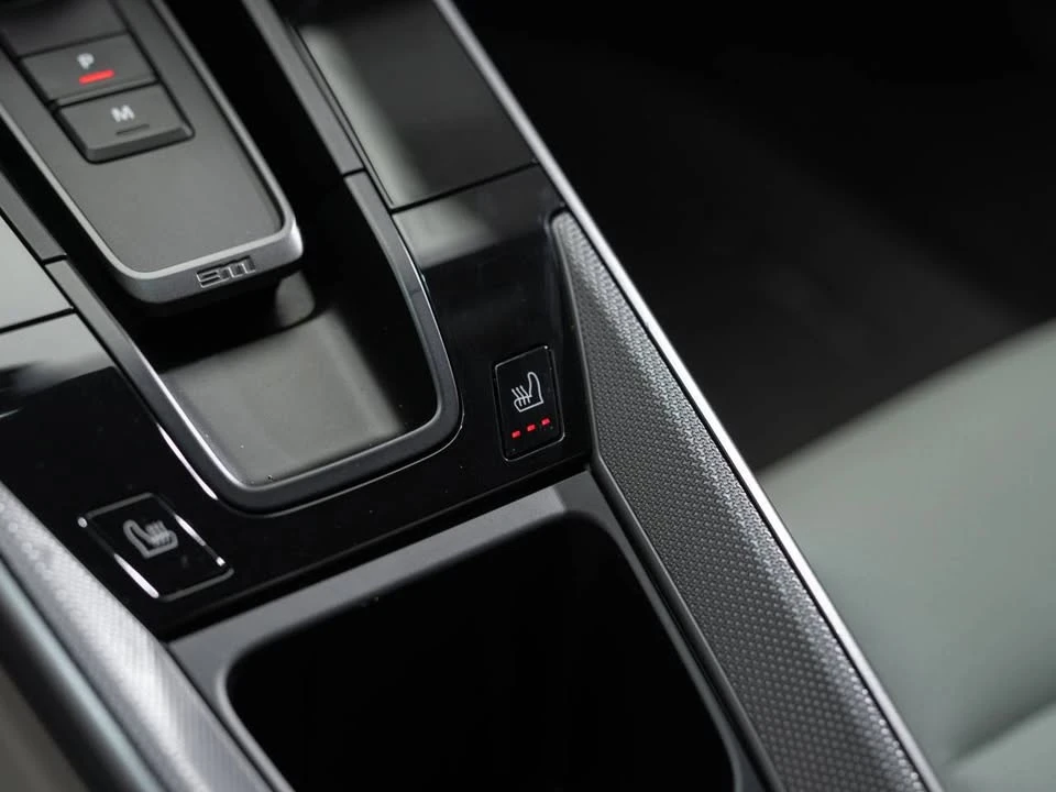 2024 Porsche 992 Carrera S - Image 16 of 20