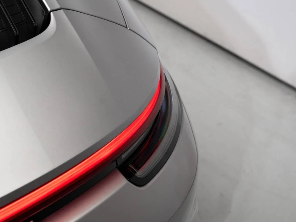 2024 Porsche 992 Carrera S - Image 7 of 19
