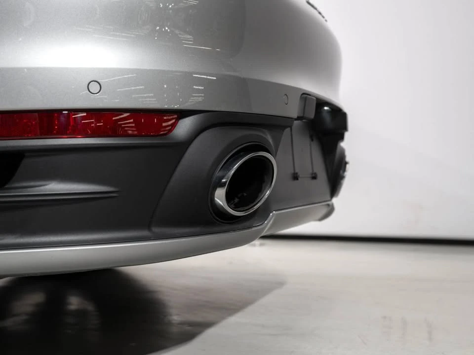 2024 Porsche 992 Carrera S - Image 16 of 19