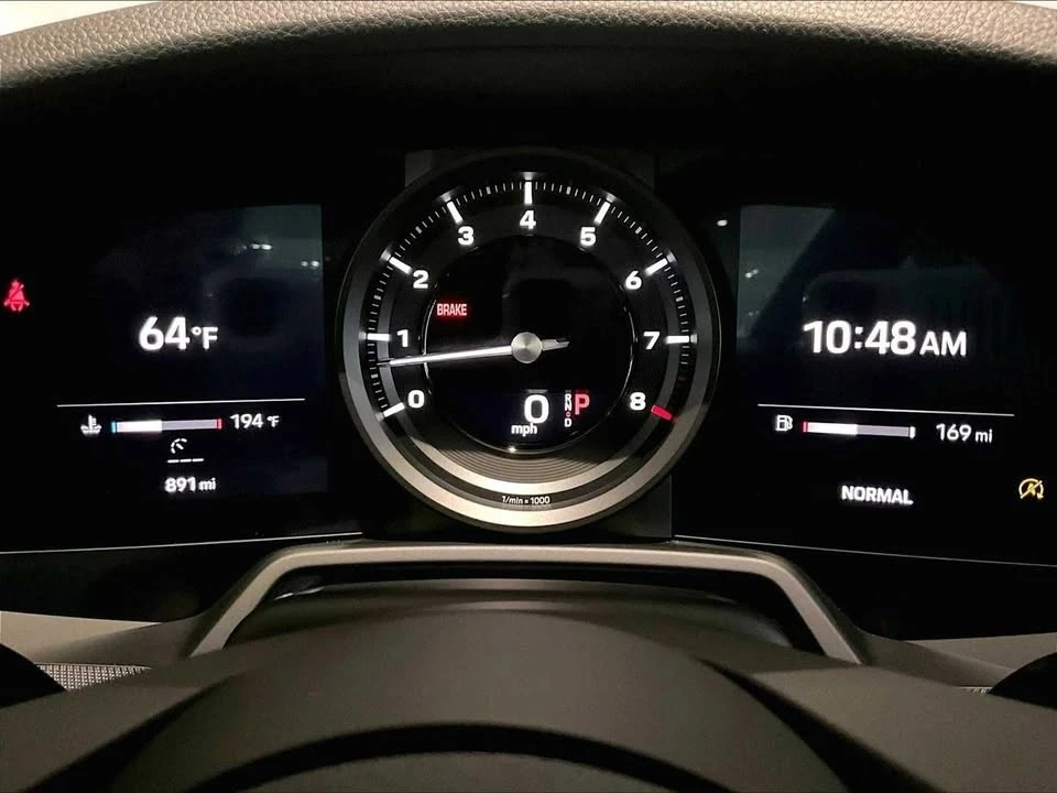 2024 Porsche 992 Dakar - Image 17 of 20