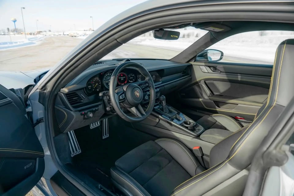 2024 Porsche 992 GT3 - Image 3 of 7