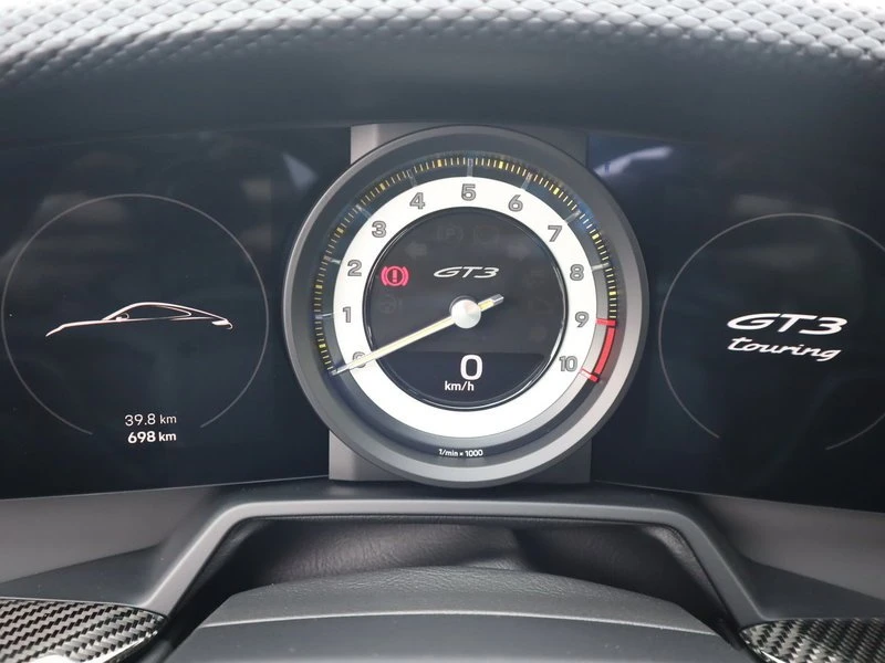 2024 Porsche 992 GT3 - Image 15 of 18