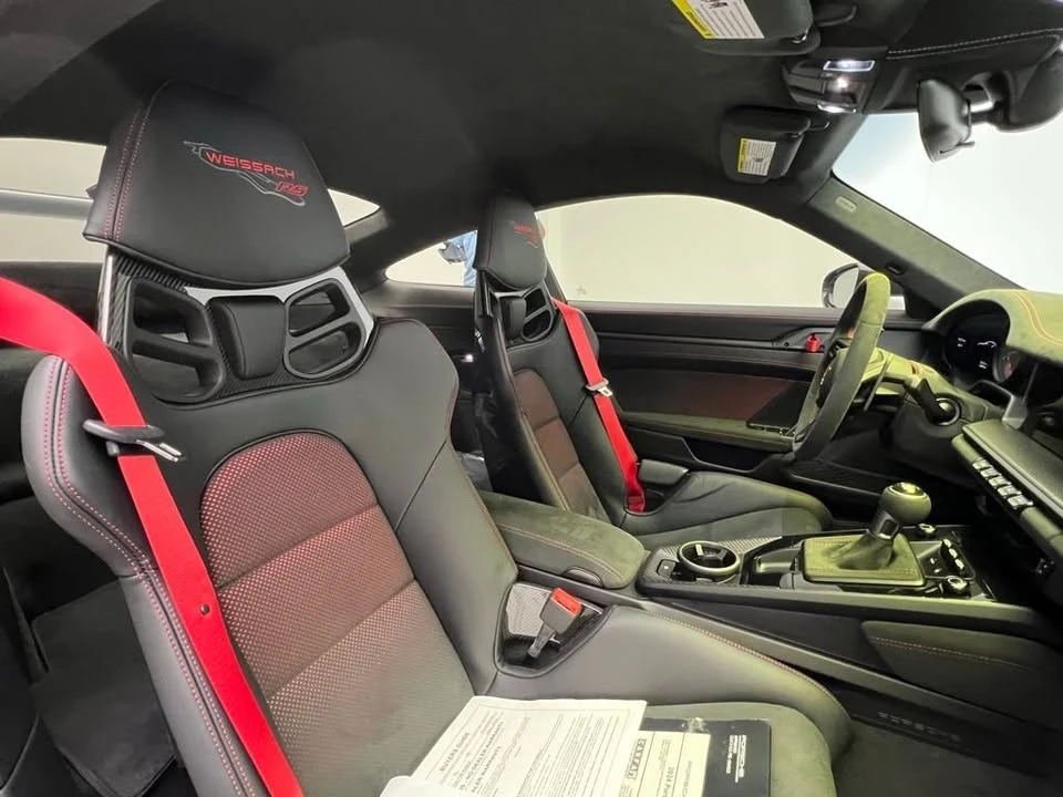 2024 Porsche 992 GT3 RS - Image 11 of 19