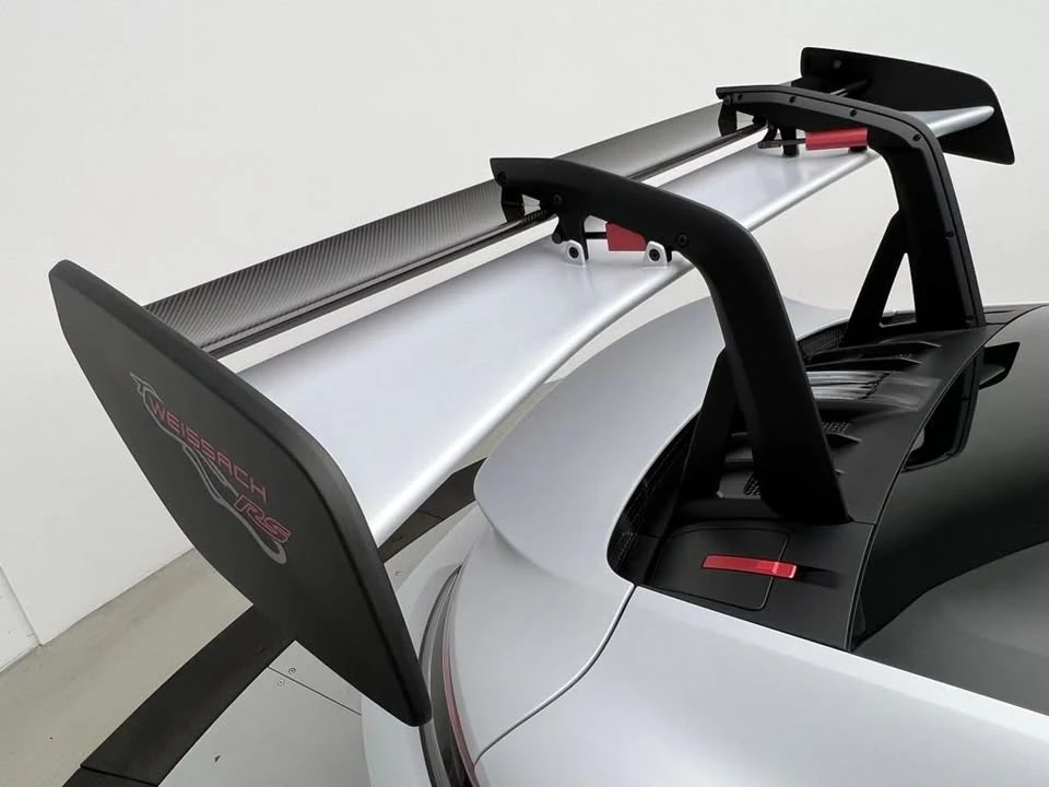 2024 Porsche 992 GT3 RS - Image 17 of 19