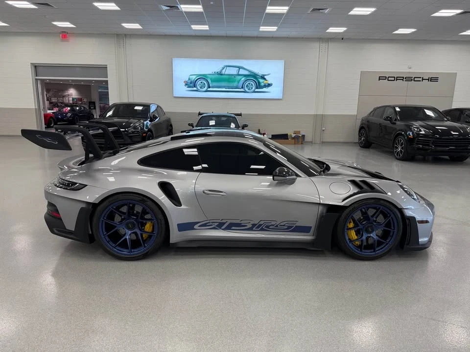 2024 Porsche 992 GT3 RS - Image 8 of 14