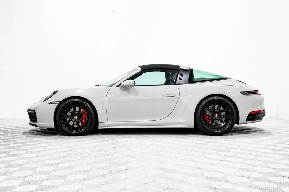 2024 Porsche 992 Targa 4 & 4S - Image 10 of 20