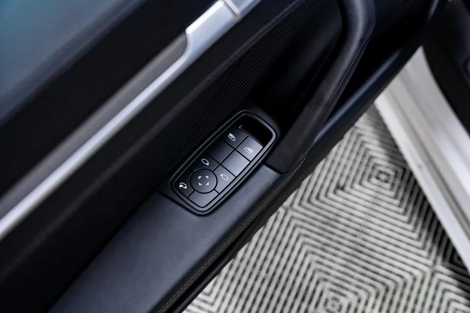 2024 Porsche 992 Targa 4 & 4S - Image 15 of 20