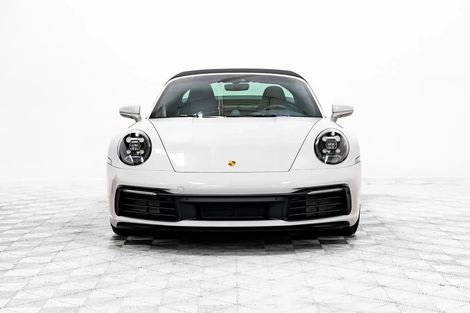 2024 Porsche 992 Targa 4 & 4S - Image 10 of 19