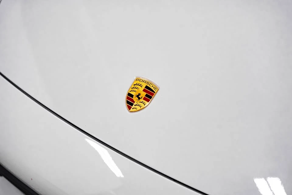 2024 Porsche 992 Targa 4 & 4S - Image 12 of 19