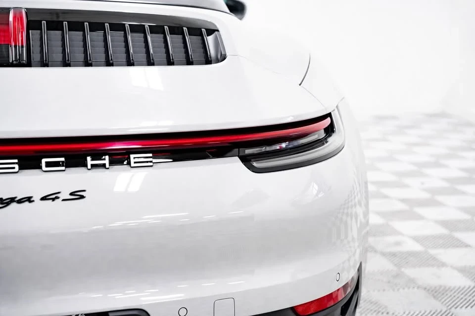 2024 Porsche 992 Targa 4 & 4S - Image 8 of 19