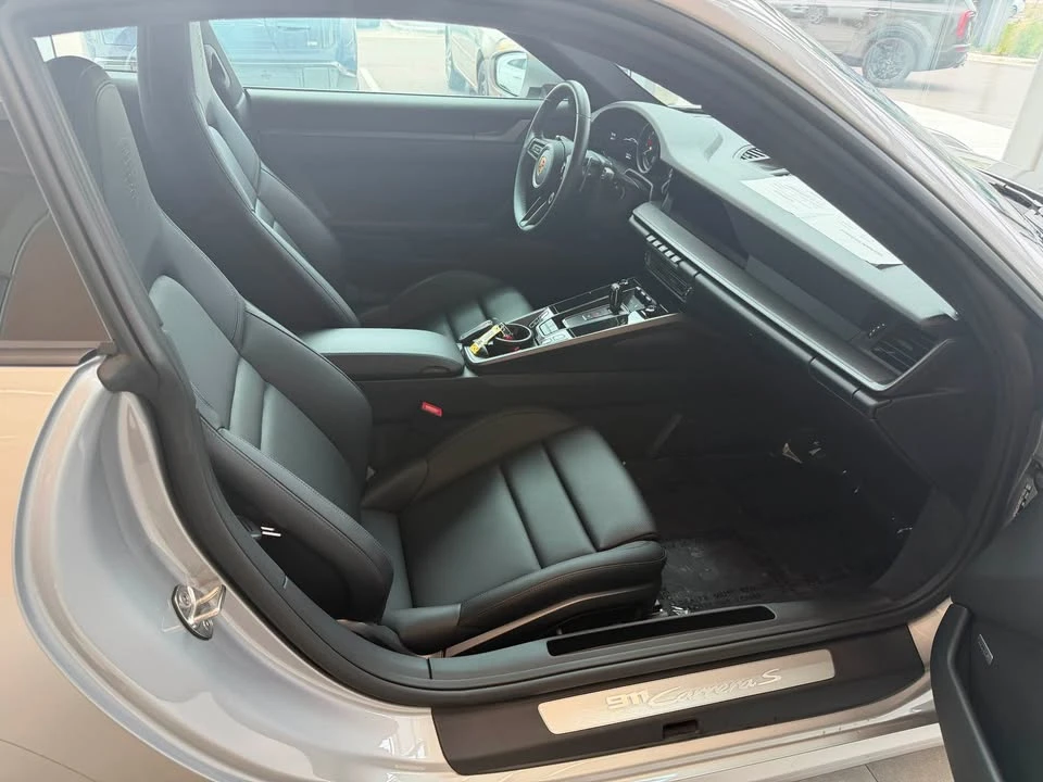 2024 Porsche 918 Spyder - Image 10 of 13