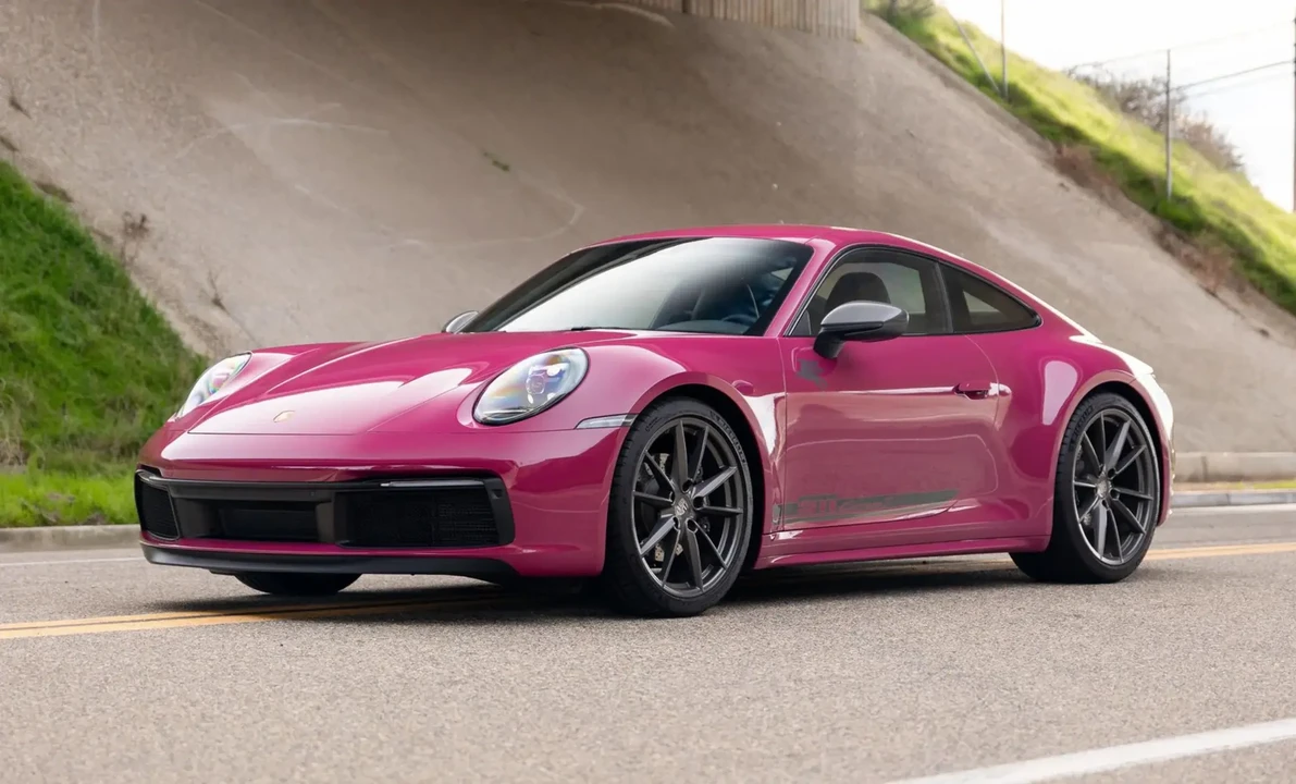 2024 Porsche 992 Carrera T - Image 4 of 6