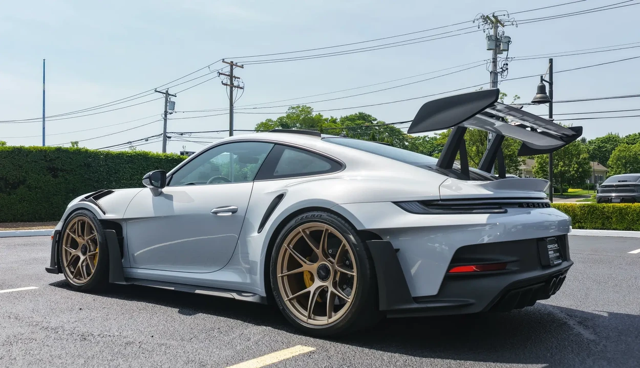 2024 Porsche 992 GT3 RS - Image 2 of 6