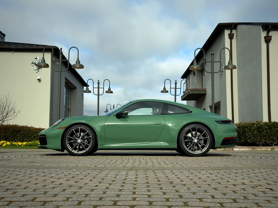 2024 Porsche 992 S/T - Image 3 of 21