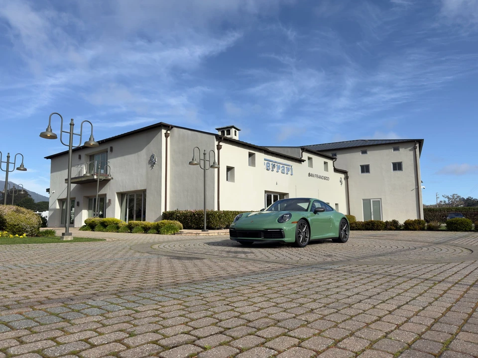 2024 Porsche 992 S/T - Image 16 of 21