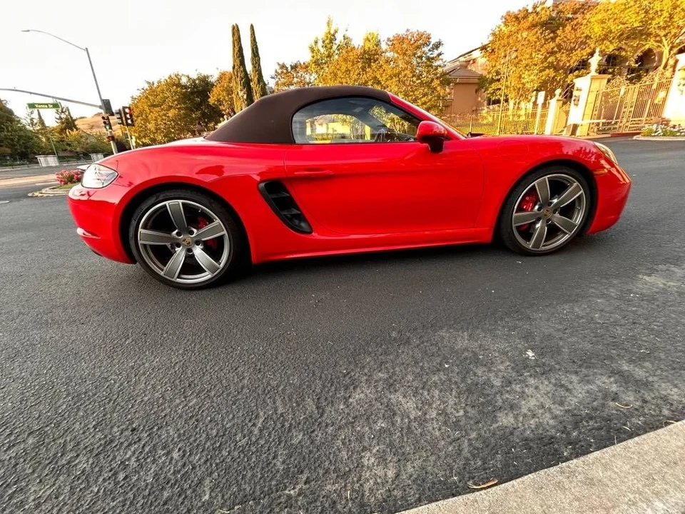2024 Porsche 718 Boxster - Image 5 of 5