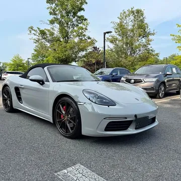 2024 Porsche 718 Boxster S